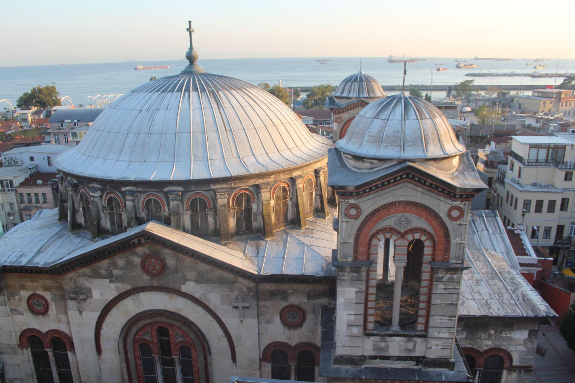 Alf Istanbul